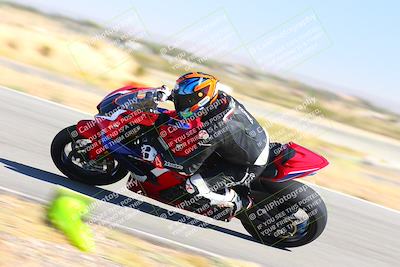 media/Oct-15-2023-TrackXperience (Sun) [[85198ff50b]]/Group 3/session 4 turn 3/